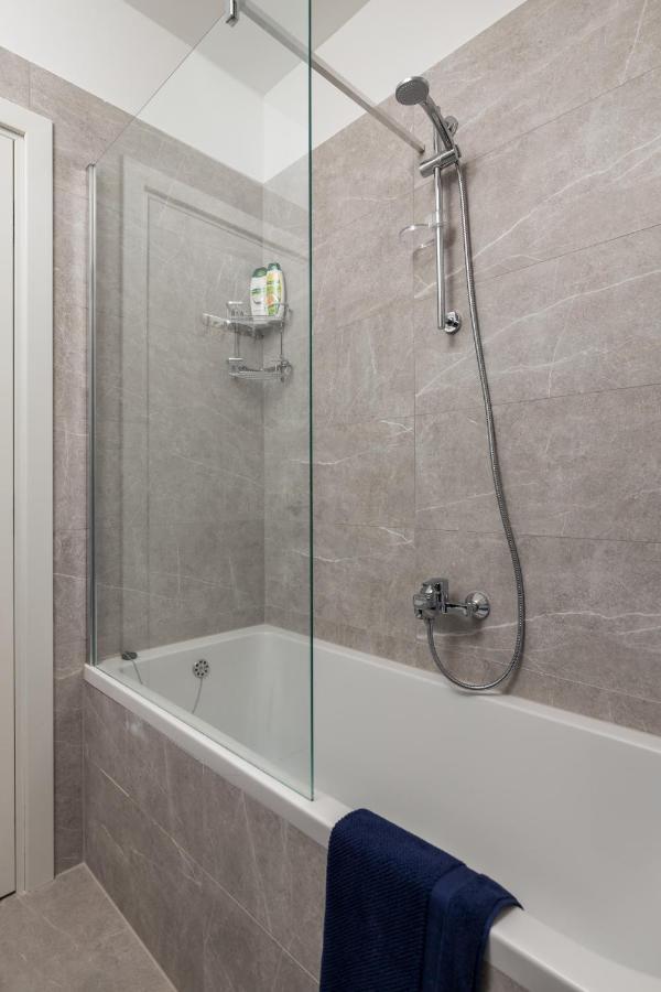 Apartman Flos Maris 里耶卡 外观 照片